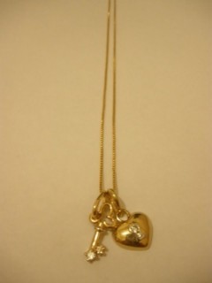 Colar "chave+cadeado coração"